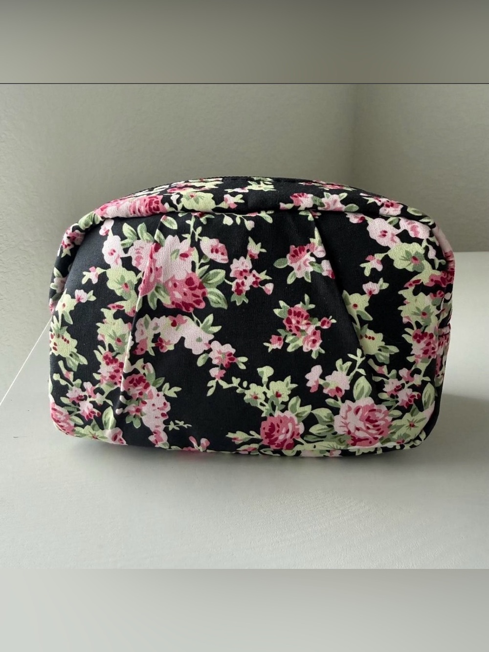 NWOT "dm store" Vito & Joe Rosebud Cosmetic Pouch, Made in Germany